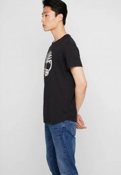 Timberland Uomo TREE LOGO TEE - T-shirt Con Stampa - Black 10 Timberland Uomo TREE LOGO TEE - T-shirt Con Stampa - Black -Discount Timberland in Italia 0593803be33d4f75a316433ed1bf21b9