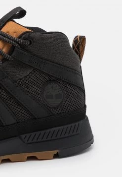 Timberland Uomo EURO TREKKER MID - Sneakers Alte - Black/wheat 11 Timberland Uomo EURO TREKKER MID - Sneakers Alte - Black/wheat -Discount Timberland in Italia 17e91baf8d444056931fff2cf4f566b2