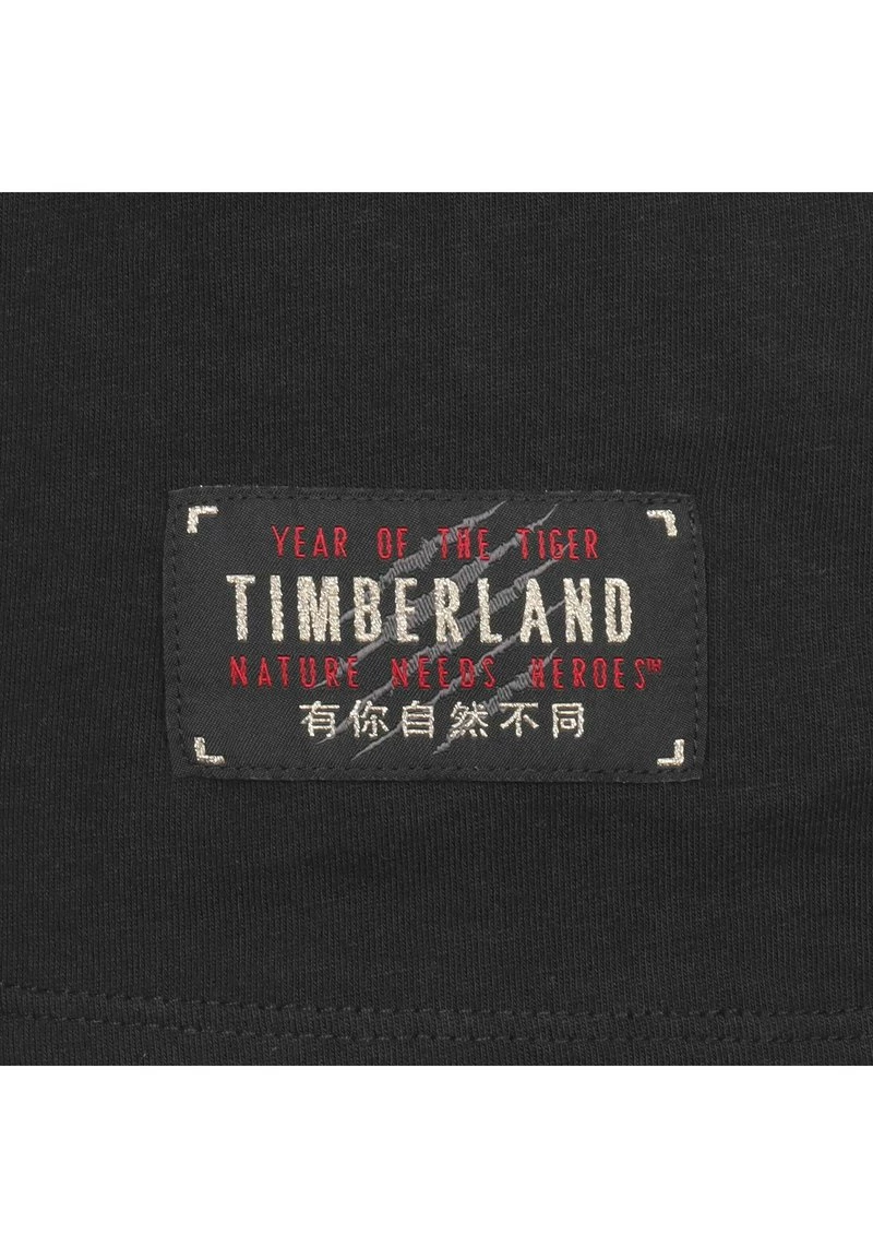 Timberland Uomo YEAR OF THE TIGER - T-shirt Con Stampa - Black 3 Timberland Uomo YEAR OF THE TIGER - T-shirt Con Stampa - Black - immagine 3