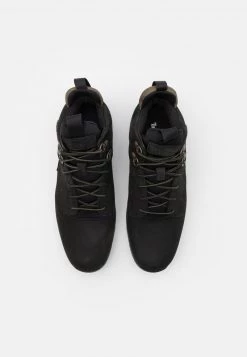 Timberland Uomo KILLINGTON HIKER CHUKKA - Sneakers Alte - Black 9 Timberland Uomo KILLINGTON HIKER CHUKKA - Sneakers Alte - Black -Discount Timberland in Italia b3cf73653baa4eeca4647f389787cf72