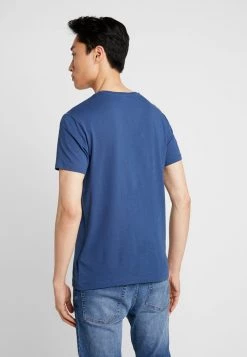 Timberland Uomo CREW CHEST - T-shirt Basic - Dark Denim 7 Timberland Uomo CREW CHEST - T-shirt Basic - Dark Denim -Discount Timberland in Italia b3e8038913fd4ea48611a37a9b1f7cc4