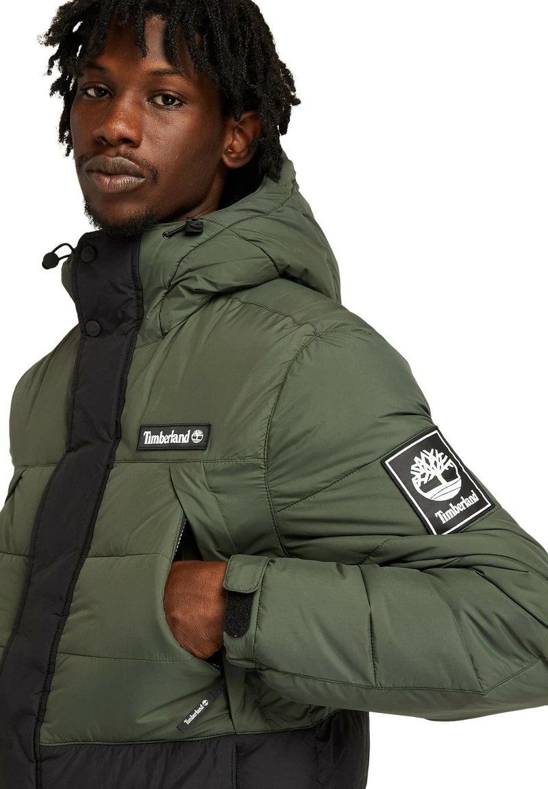 Timberland Uomo YC OUTDOOR ARCHIVE WARMEST PUFFER JACKET - Piumino - Duffel Bag/black 4 Timberland Uomo YC OUTDOOR ARCHIVE WARMEST PUFFER JACKET - Piumino - Duffel Bag/black - immagine 4