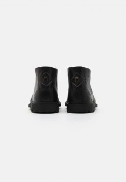 Timberland Uomo BELANGER CHUKKA - Stringate Sportive - Black 8 Timberland Uomo BELANGER CHUKKA - Stringate Sportive - Black -Discount Timberland in Italia e3f5d689db424daeb3d7167c9c9b0bb4